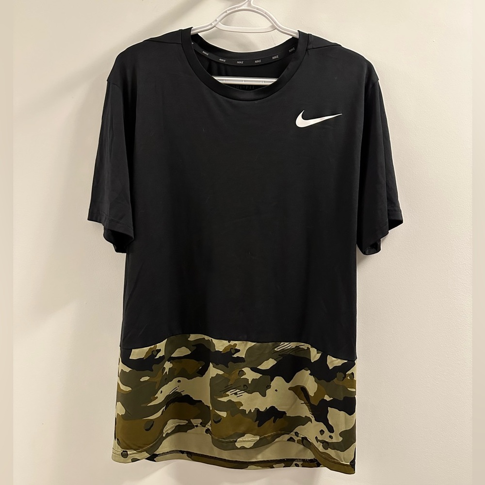 Nike Black and Camouflage Short Sleeve Tee